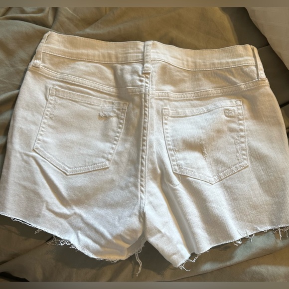 Maternity Clothing - Picture 6 of 6